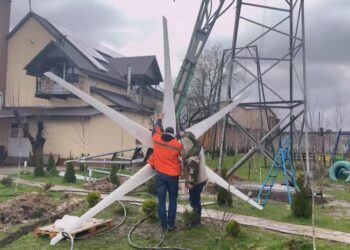 Вітрова електростанція в Україні: хто може встановити та чи потрібен дозвіл