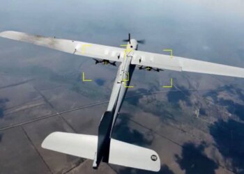 Водіїв просять уникати руху трасою від Ізюма до Слов’янська через загрозу дронів