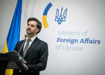 "Кожен його учасник порушив міжнародне право": журналісти, які взяли участь у пропагандистському турі рф, понесуть відповідальність – МЗС