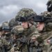 ЄС розробляє план розгортання двох сухопутних груп в Україні – The Wall Street Journal