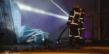 рф атакувала енергетику у 5 областях, загорілися зерносховища в порту Одеси – віцепрем'єр