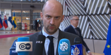 ЄС близький до рішення, яке убезпечить Україну від фінансових труднощів на наступні два роки – Барро