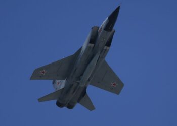 Росія вдруге за ніч підняла у небо МіГ-31К: ворог запустив “Кинджали”