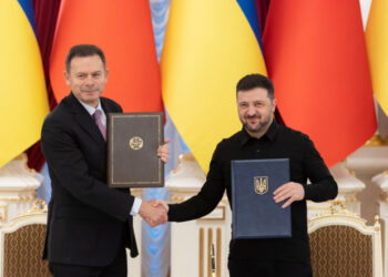 Переговори з рф та вибори за кордоном: головне з пресконференції Зеленського і Монтенегру