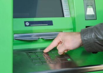 В Києві відключать банкомати: причини