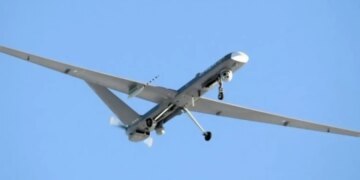 У рф пролунали вибухи: вражено НПЗ в башкортостані та виробника ліків в пензі