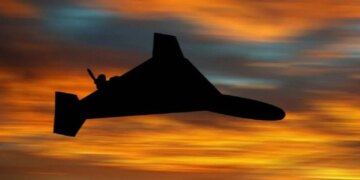 Нічна ворожа атака на Київ: пошкоджено будинок, локалізовано пожежу у Солом’янському районі