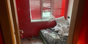 У Києві чоловік кинув гранату в хостелі під час конфлікту, йому загрожує 15 років в'язниці