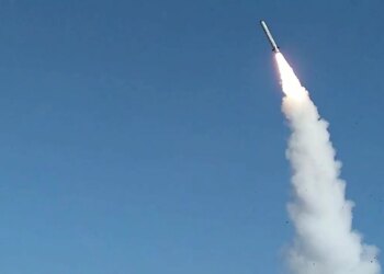 рф вдарила по Україні балістикою, знешкоджено 80 зі 111 ворожих дронів