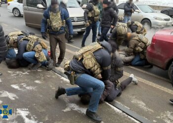 СБУ: затримано агентів фсб, які готували теракти у центрі Одеси з вибухівкою