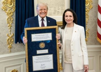 Трамп заявив, що хотів би залучити лідерку венесуельскої опозиції до справ країни