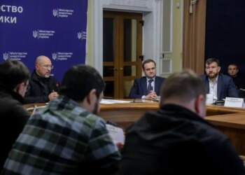 Київ перейде до жорстких графіків відключень світла – міністр енергетики