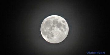 Сніжний Місяць – коли можна подивитися на повню у лютому