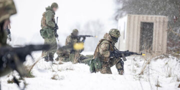 Російські штурмовики знову намагаються просочитися у північну частину Покровська – військові