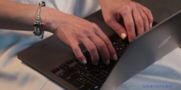 Штучний інтелект у «Мрії»: вчителі тепер зможуть створювати тести за кілька хвилин