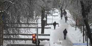 В Україні завтра переважно без опадів, уночі до -20°