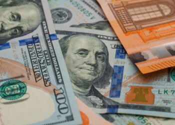 Срібло вперше в історії подолало відмітку у 91 долар за унцію