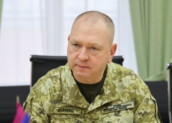 ЗМІ писали про “списання” ексголови ДПСУ Дейнека зі служби: чи правда це