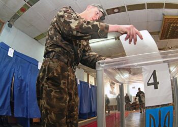 Вибори в Україні після війни: які проблеми з голосуванням військових і що можна зробити