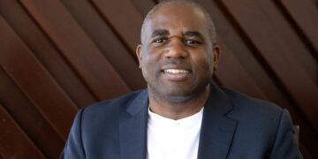 Заступник прем’єра Британії приїхав до України