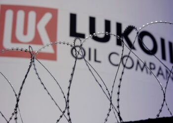 Нафтовий виторг РФ впав на третину, втрачаючи 500 млн доларів на тиждень, – розвідка