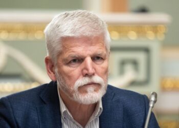 Україні доведеться піти на “болючі поступки” заради миру, – президент Чехії