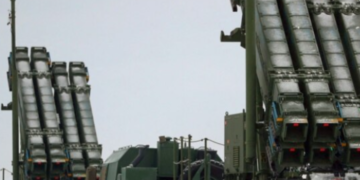 Небезпечні об’єкти летять на Київське водосховище: яка ситуація в небі