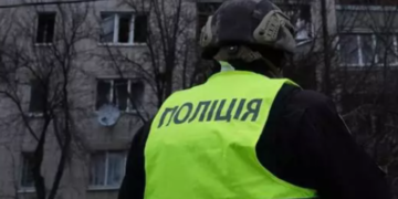 Хуліганство у багатоповерхівці Києва: агресивний мешканець накинувся на жінку