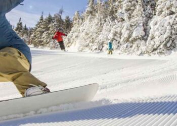 Прокат лиж та сноубордів це зручне рішення для зимового відпочинку
