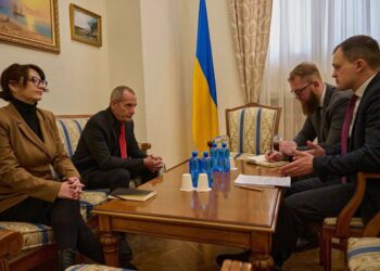 “Україна не дозволить рівняти себе з агресором”: МЗС висловило претензії Червоному Хресту