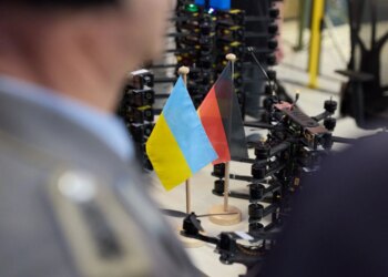 Зеленський прийняв перший ударний дрон спільного виробництва у Німеччині