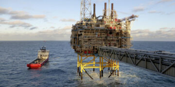 Нафтопроводом “Дружба” транспортували нафту з росії та України – Reuters