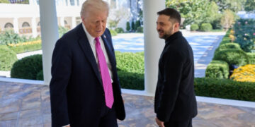 Трамп про мирну угоду: Зеленському час “рухатися”