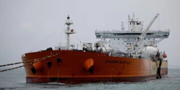 Індія обвалила закупівлі російської нафти до мінімуму за два роки