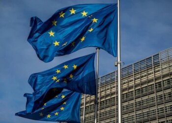 Дві країни ЄС зупинили просування санкцій проти російської нафти