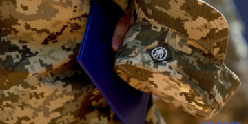 Експосадовець ТЦК з Буковини допоміг уникнути мобілізації 76 особам – прокуратура