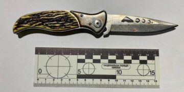 У Дніпрі затримали двох неповнолітніх, яких підозрюють у замаху на вбивство військового