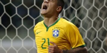 Колишній лідер «Ліверпуля» несподівано призупинив кар’єру