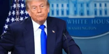 Трамп назвав рішення Верховного суду щодо його тарифів «ганьбою»