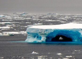 Вчені не цього чекали: танення льодовиків дало несподіваний результат