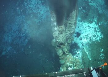 На дні Норвезького моря виявлено джерело природного водню