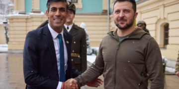 Колишній прем’єр Британії допомагатиме Зеленському у відновленні економіки України