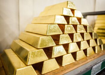 Конфлікт з Іраном і тарифи Трампа вивели ціни на золото на історичний максимум