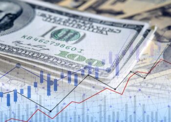 Долар та євро “в мінусі”: обмінники та банки оновили курс валют на 27 лютого