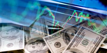 Обмінники та банки оновили курс валют: скільки коштують долар та євро 12 лютого