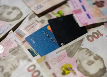 Гроші “з нізвідки” не пройдуть: чому банк може заблокувати навіть 50 тисяч гривень