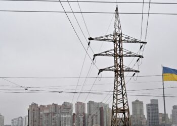 Стабільність енергосистеми  в Україні під загрозою: експерт вказав на давню проблему