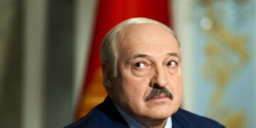 У білорусі поскаржилися, що не отримали візи для візиту на засідання Ради миру