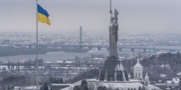 Київ залишився без підйомника: проблеми з електропостачанням