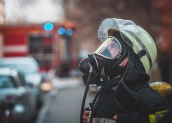 Ракети й дрони над Києвом та Київщиною: тисячі будинків без тепла і світла